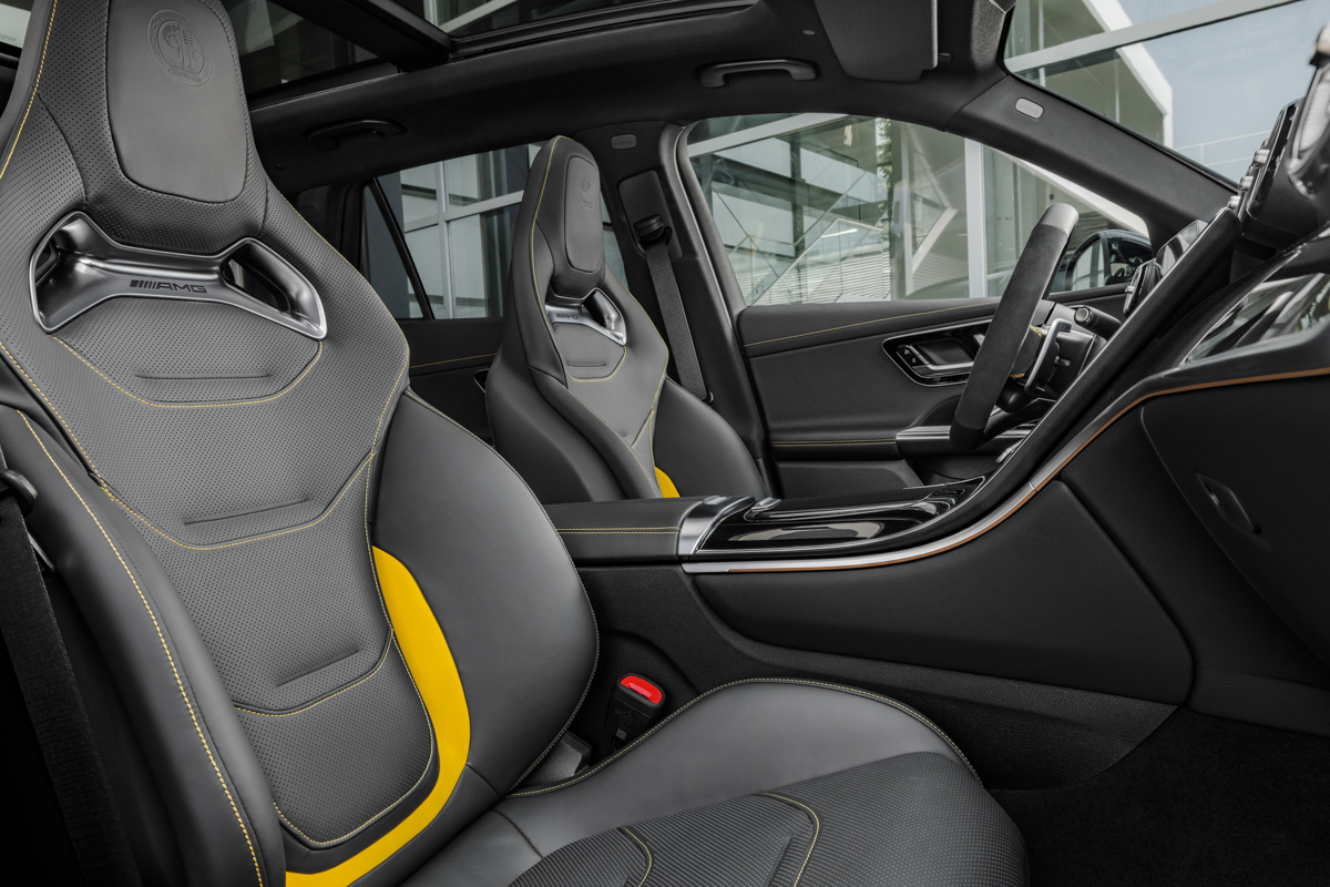 Mercdes-AMG GLC 63 4MATIC+ 2024 | Photo : Mercedes-Benz