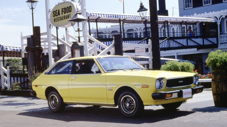Voyage dans le temps : les 60 ans de la Toyota Corolla, en images
