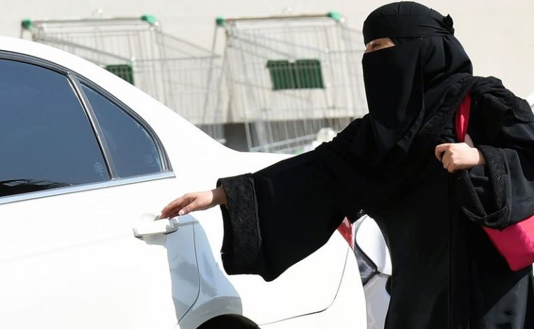 ACTUALITÉ AUTO: Les femmes pourront maintenant conduire en Arabie Saoudite