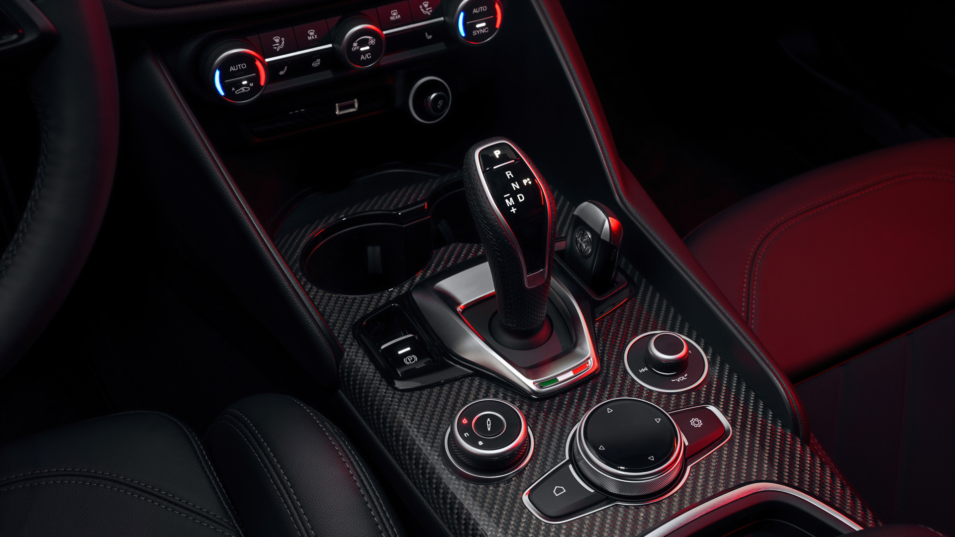 2027 Alfa Romeo Giulia Luna Rossa | Photo: Alfa Romeo