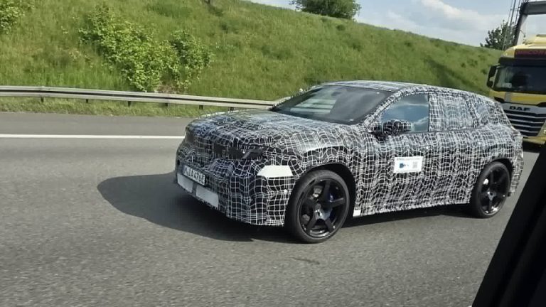 Le BMW iX3 M60 aperçu à l’essai en Allemagne