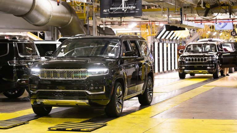 Les employés de Stellantis ne recevront pas de prime cette année en raison d&rsquo;une perte de 2,2 milliards de dollars