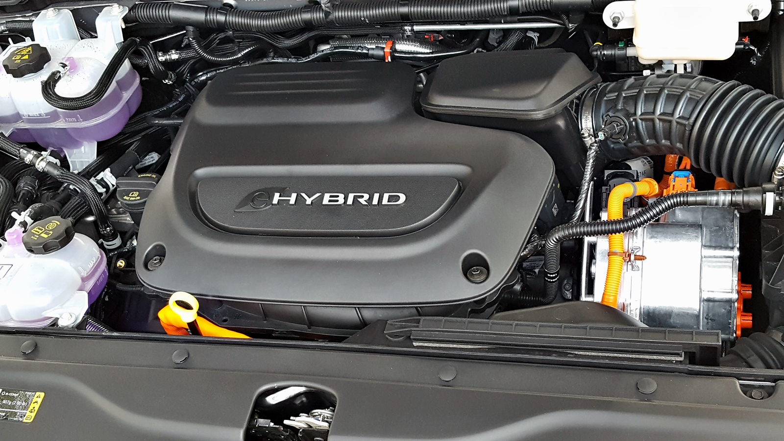 chrysler-pacifica-hybride-2017-64
