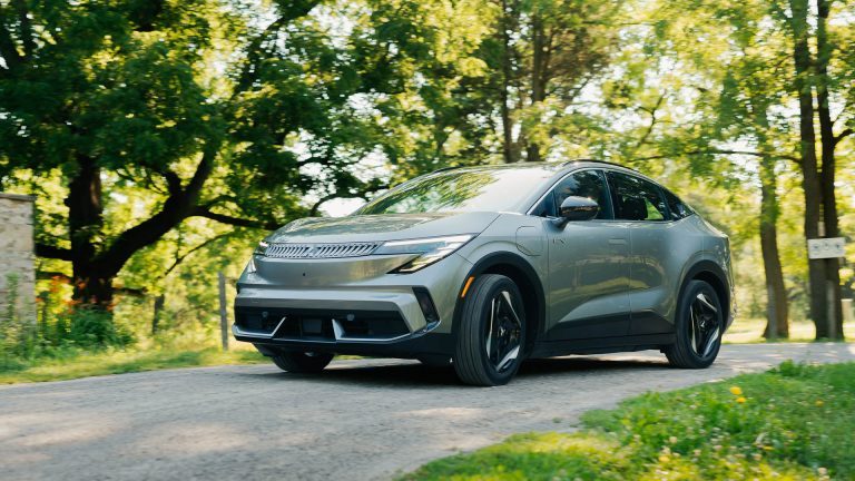 La Mitsubishi Eclipse Sportback EV 2027 offrira 454 km d&rsquo;autonomie et une garantie de 10 ans sur la batterie