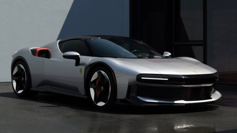 Ferrari CZ26 : une SF90 Stradale hybrid transformée en modèle unique pour un client américain