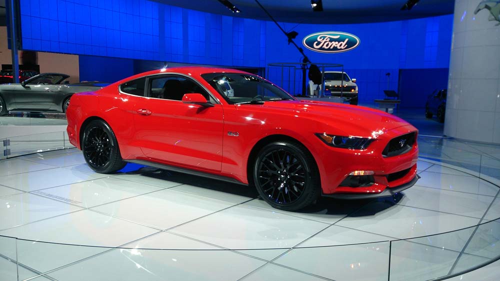 Ford-Mustang-2015-Detroit-6
