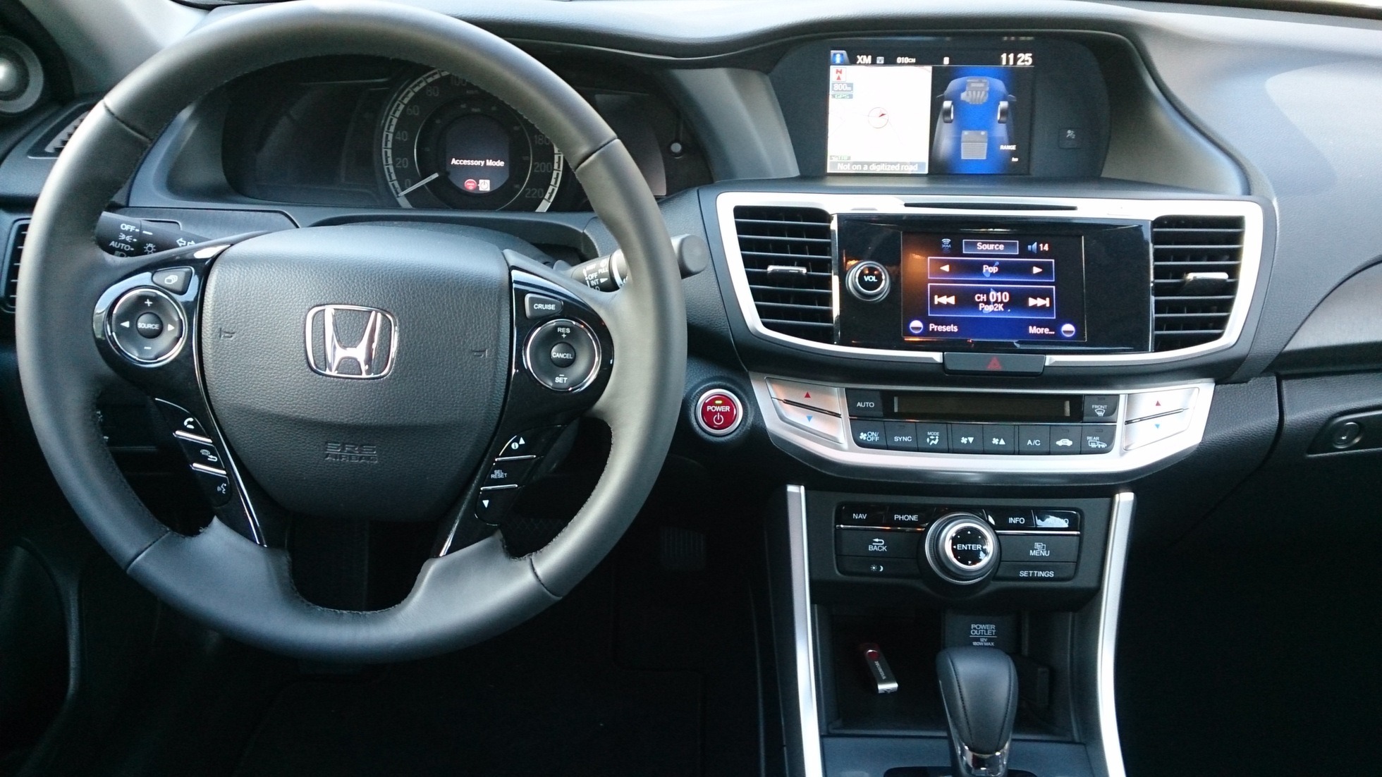 Honda-Accord-2014-10