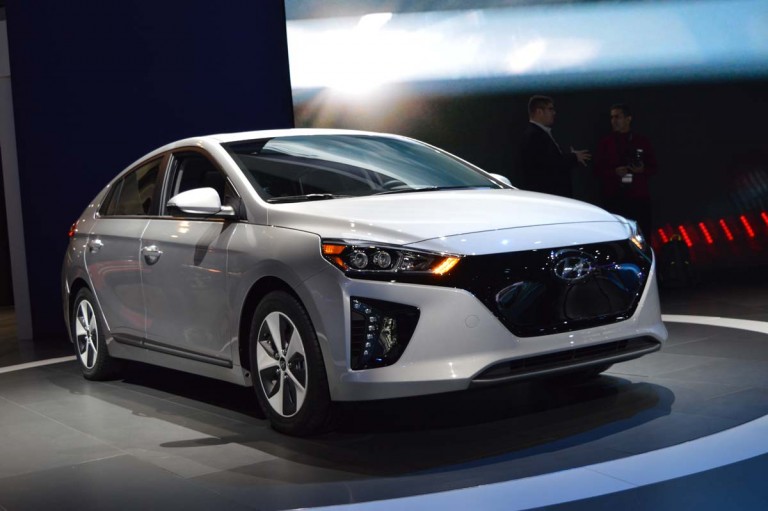 La Hyundai IONIQ 2016 en primeur nord-américaine à New York