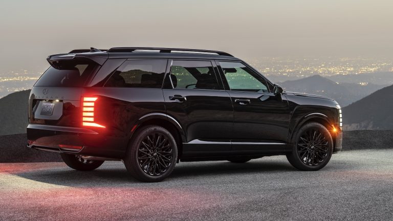 Hyundai ajoute une version Calligraphy Black Ink au Palisade Hybrid 2027