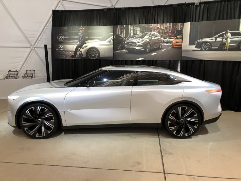 La prochaine génération de l&rsquo;Infiniti Q50 sera probablement électrifiée et arrivera en 2025