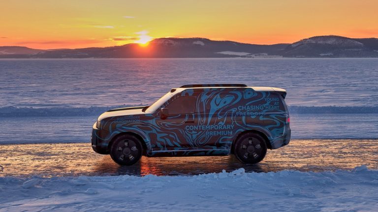 JLR et Chery dévoilent les premières images-aguiches du VUS Freelander avant son lancement en Chine