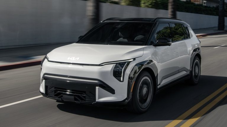 Kia EV3 2027, l’électrique le moins cher, a un prix de départ de 39 744 $.