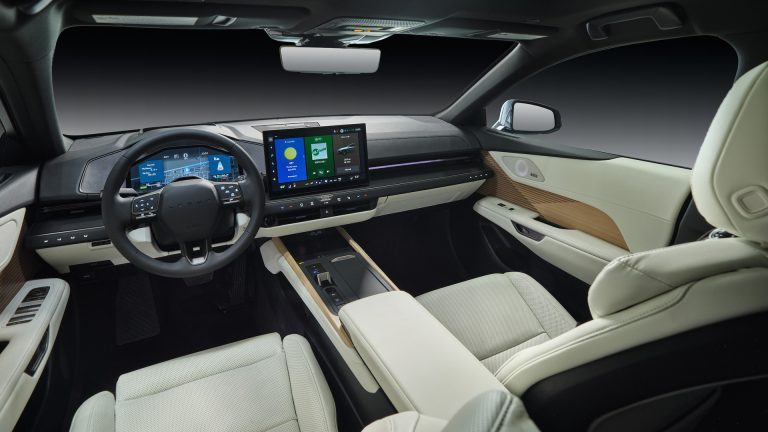 Le nouveau système multimédia Lexus introduit une nouvelle génération de l’interface Lexus