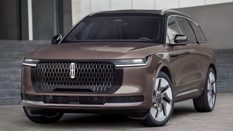 Lincoln Nautilus 2027 : plus de luxe, l’hybride et un peu plus de style
