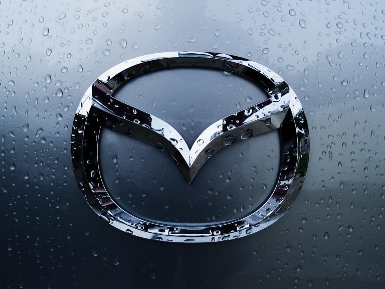 Propulsion et 6-cylindres en ligne : le futur VUS Mazda dévoilé en 2022?