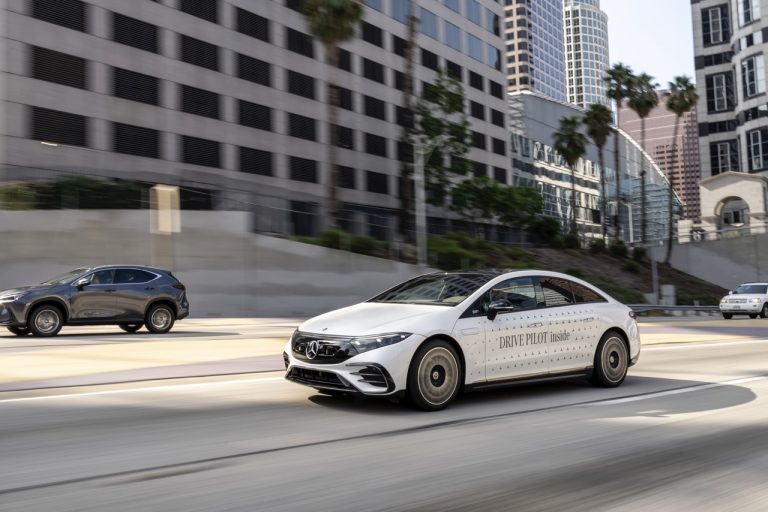 Mercedes-Benz renforcera son partenariat avec Geely en investissant dans la société de conduite autonome Qianli