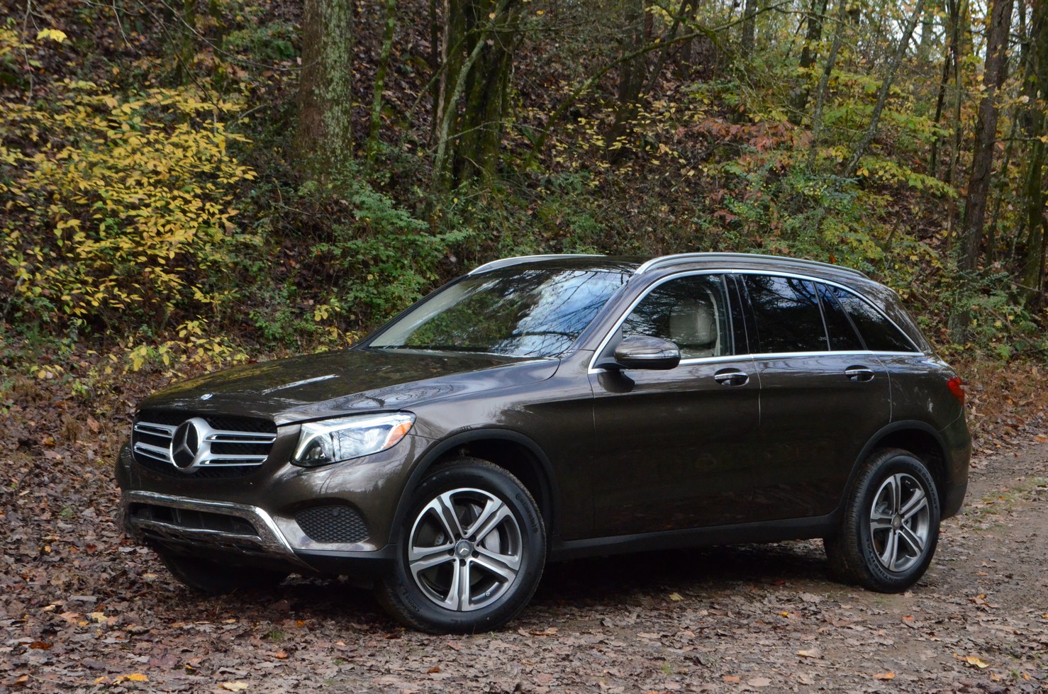 Mercedes-Benz GLC 10