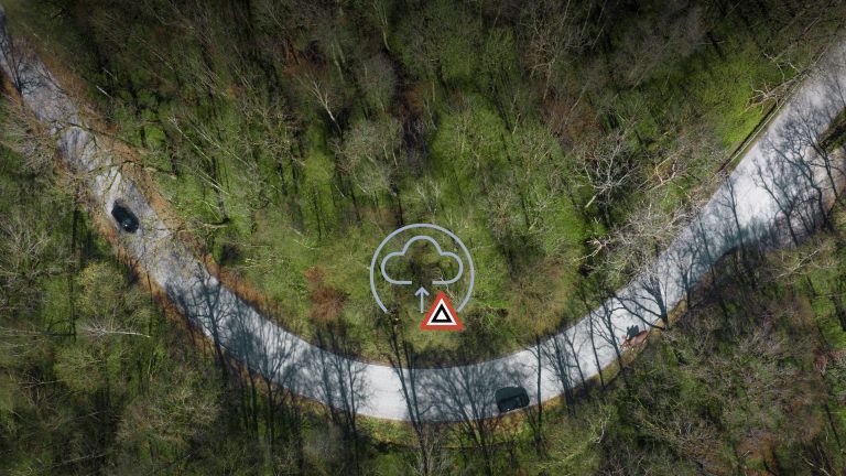 Volvo renforce la sécurité connectée en détectant les gros animaux, les personnes à risque et les accidents