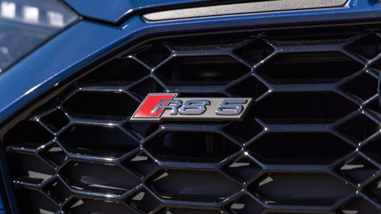 Audi confirme l’arrivée de la RS 5 hybride rechargeable