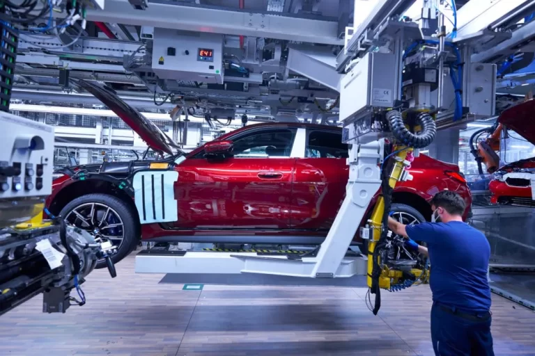 L’administration Trump assouplira les tarifs automobiles