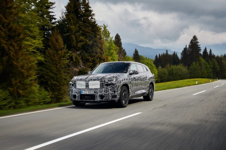 Le BMW XM aura 650 chevaux et environ 48 kilomètres d’autonomie électrique