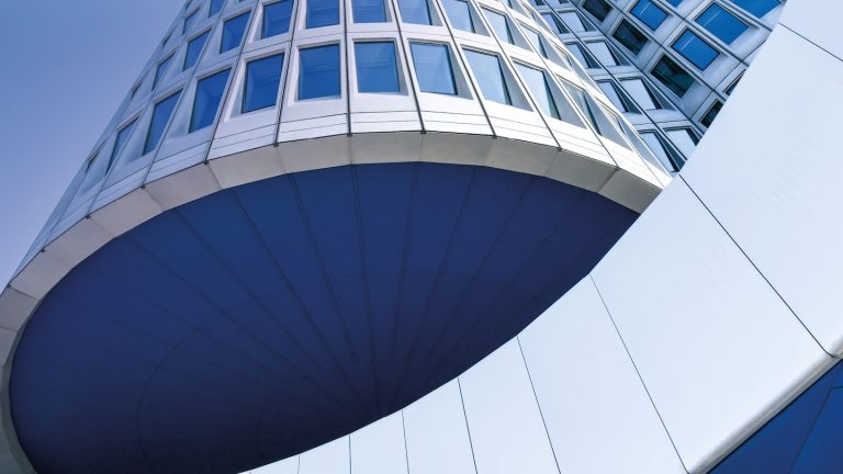 BMW Group dévoile son modèle de vente directe en Europe, avec MINI comme chef de file