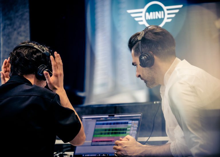 Mini étudie des modèles classiques pour créer un nouveau son électrique