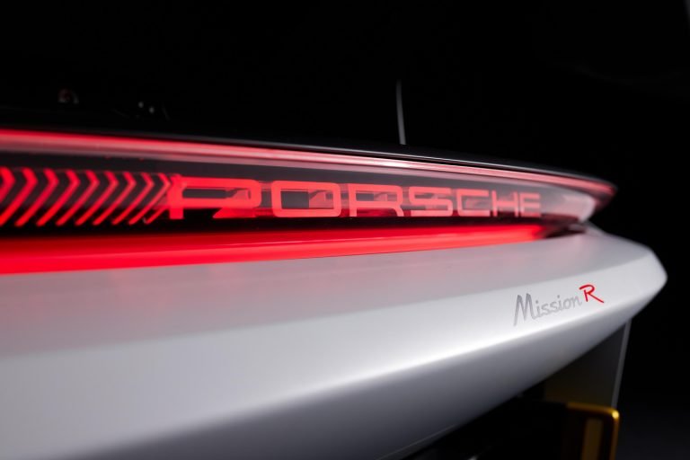 Porsche veut vendre autant de Macan électriques que de modèles à essence