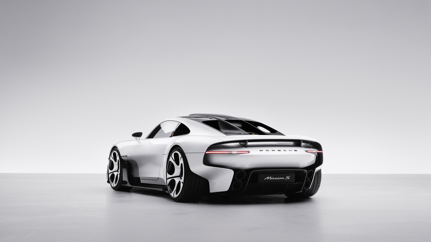 Porsche Mission S