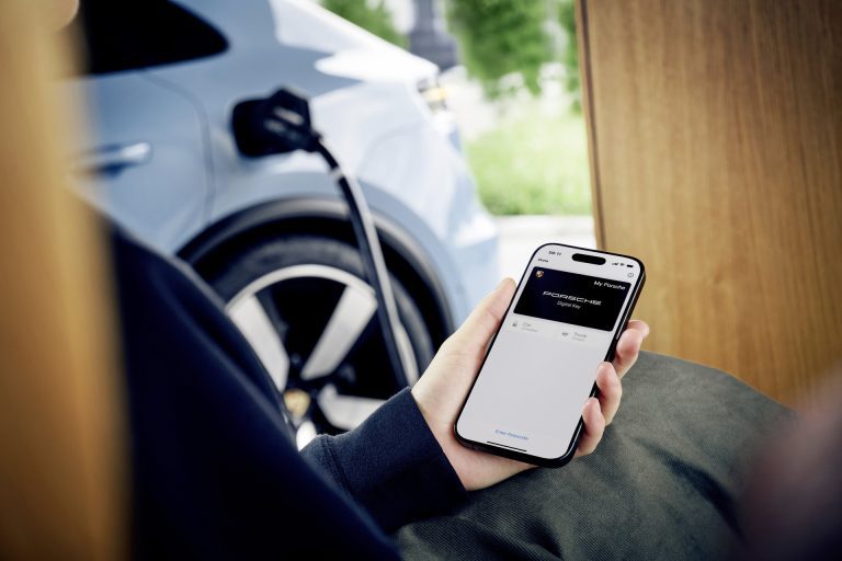 Plus de technologies et de confort pour le Porsche Macan électrique 2026