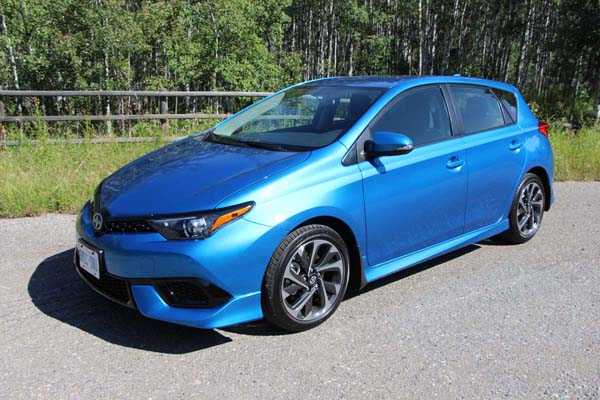 Scion iM 2016 (10)