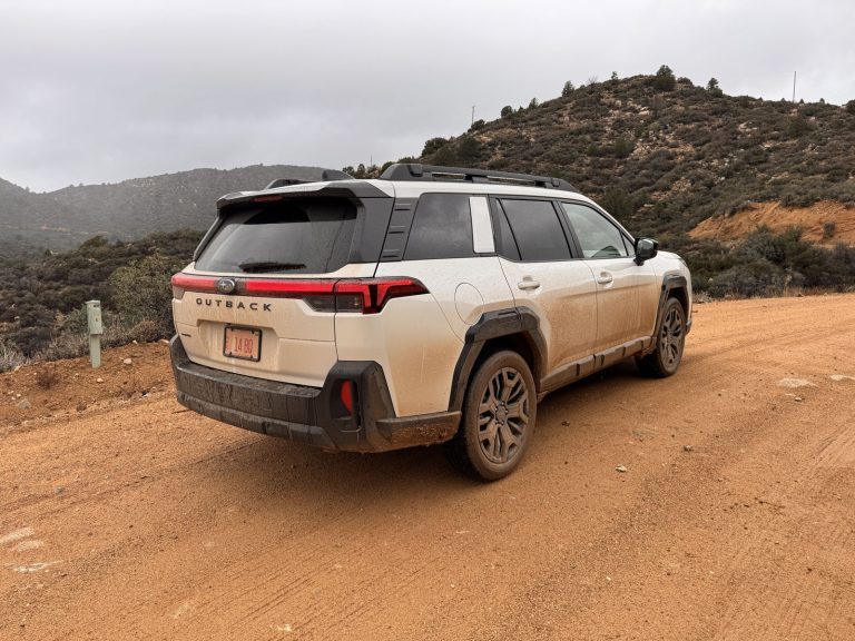 Subaru confirme envisager l’ajout d&rsquo;une motorisation hybride dans la nouvelle Outback