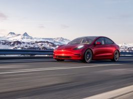 Les Teslas avec titres « reconstruit » dépassent largement la moyenne des véhicules du même âge