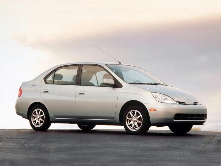 La Prius a 20 ans; bientôt 11 véhicules hybrides chez Toyota