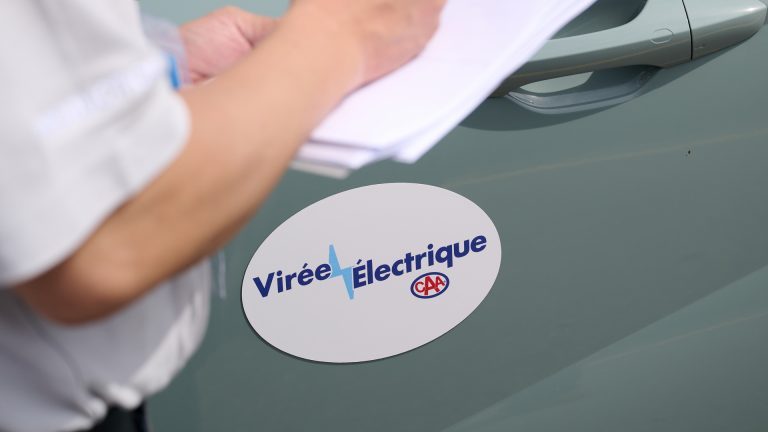 Virée électrique CAA 2026 : 22 VÉ mis à l’épreuve de la recharge rapide, de l’efficacité énergétique et des coûts