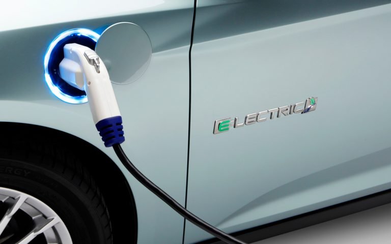 SONDAGE : les acheteurs veulent 480 kilomètres d’autonomie avant d’acheter un véhicule électrique