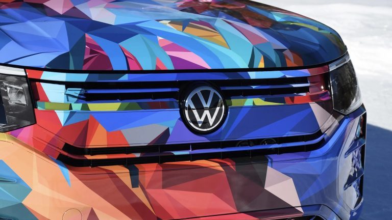 Volkswagen donne un aperçu des mises à jour de l&rsquo;ID. Buzz et d&rsquo;un nouveau Atlas Cross Sport pour 2027