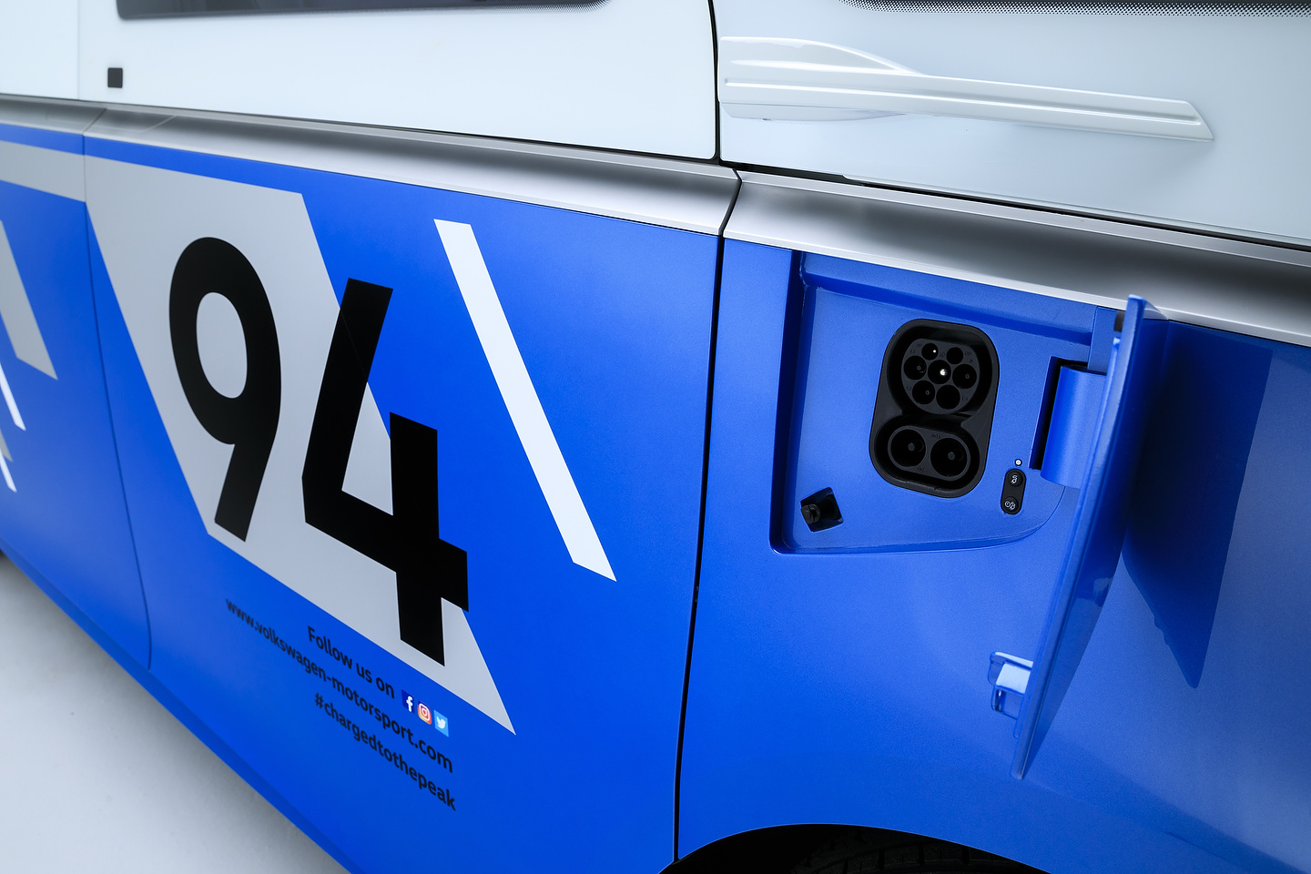 Volkswagen I.D. BUZZ CARGO concept