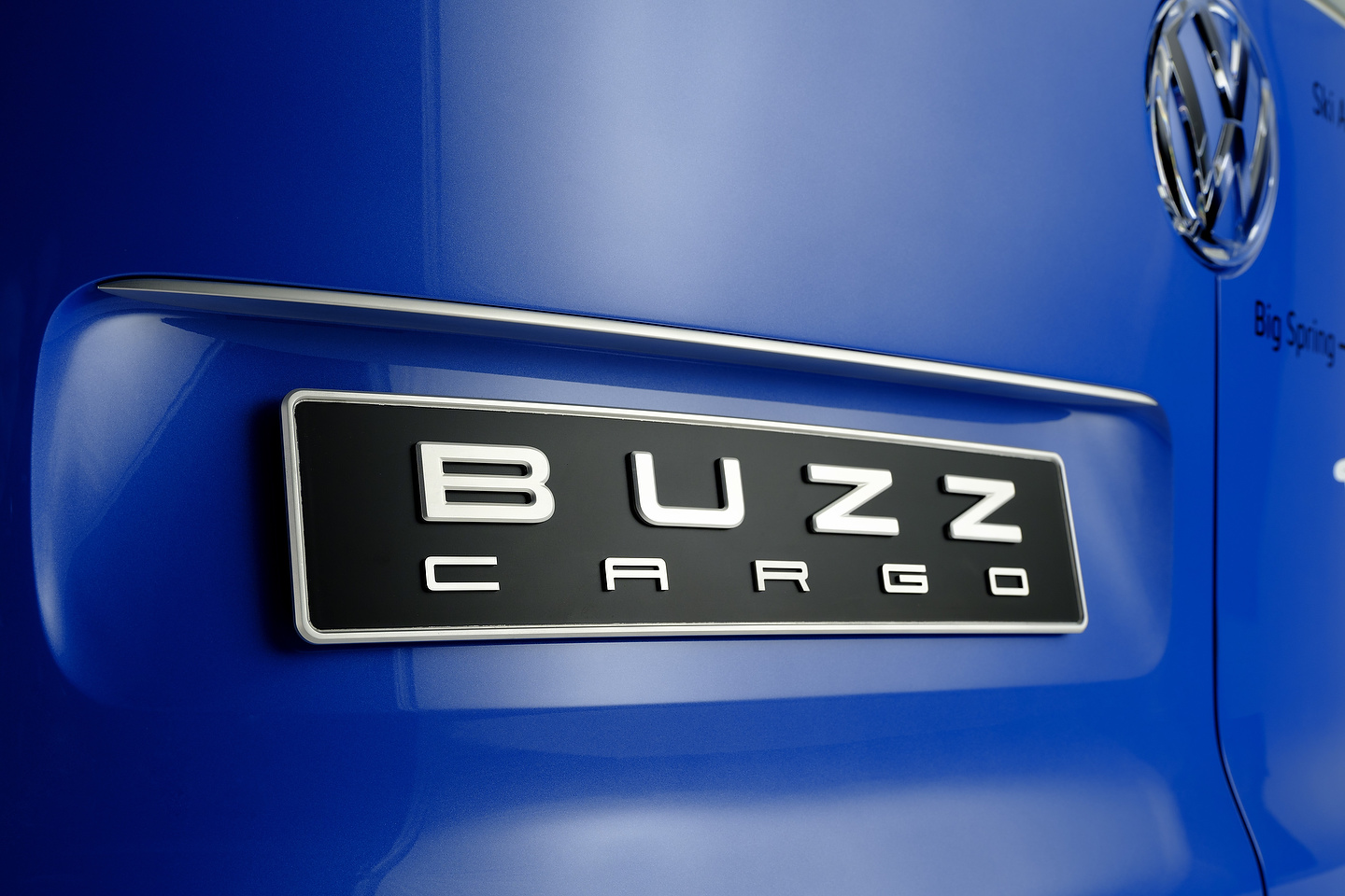 Volkswagen I.D. BUZZ CARGO concept