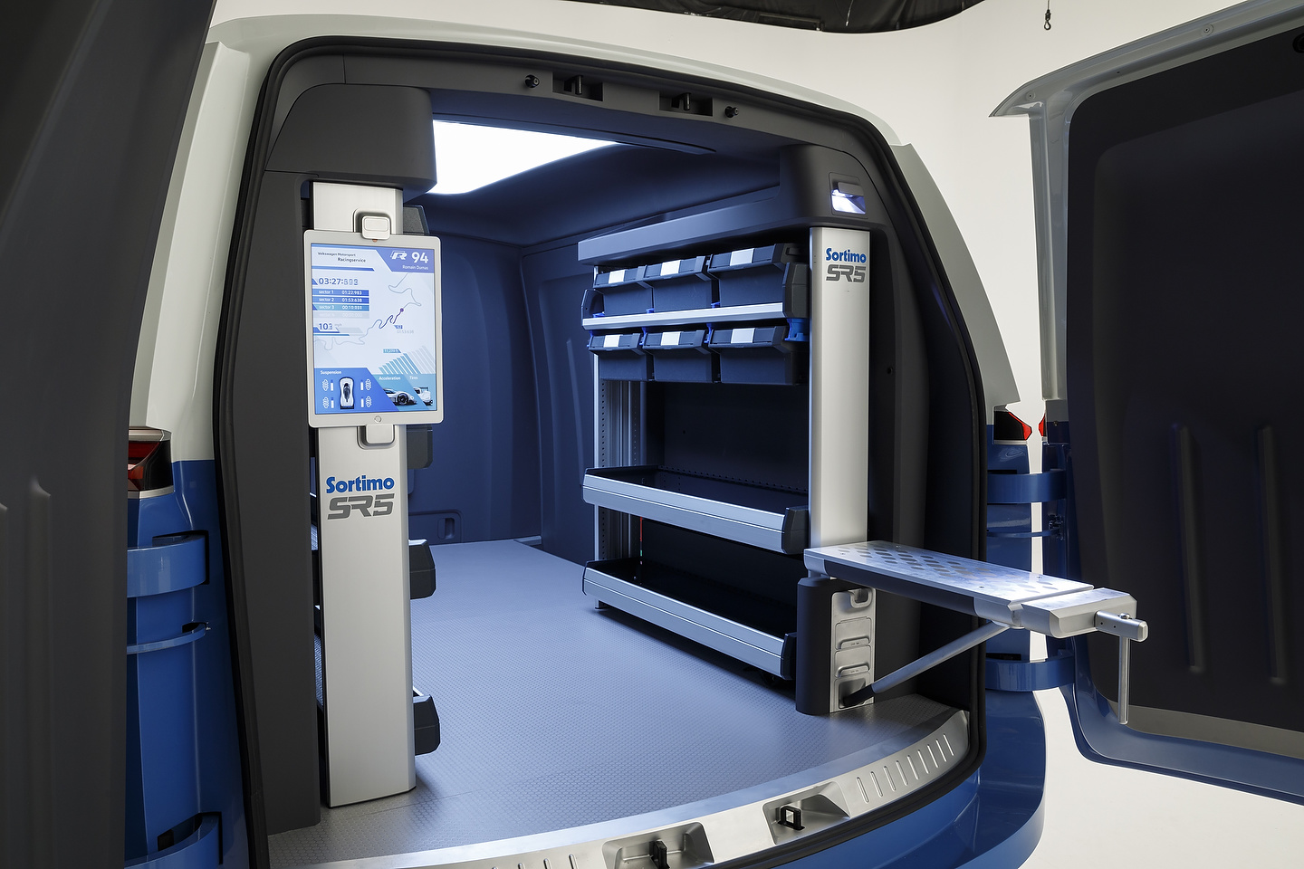Volkswagen I.D. BUZZ CARGO concept