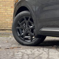 2025 Kia Carnival SX+ HEV | Photo: Matt St-Pierre