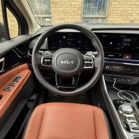 2025 Kia Carnival SX+ HEV | Photo: Matt St-Pierre