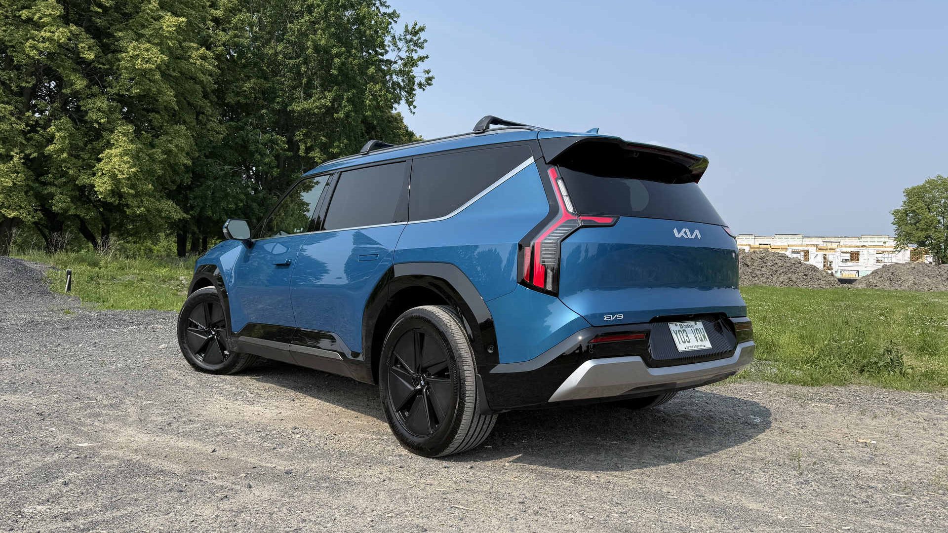 2025 Kia EV9 Land AWD | Photo: Matt St-Pierre