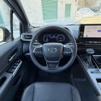 2026 Toyota Sienna Limited | Photo: Matt St-Pierre
