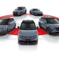 2027 Nissan Leaf Nismo | Photo: Nissan