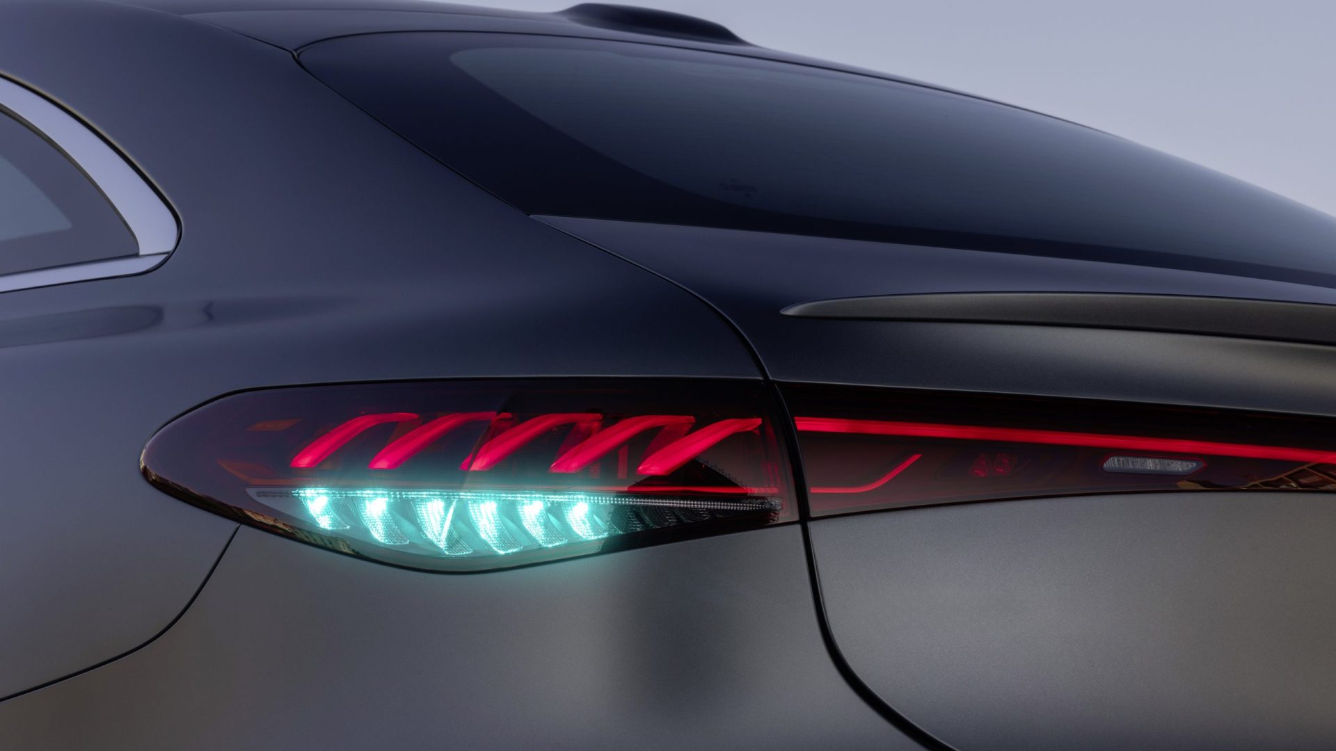 Une nouvelle couleur turquoise pour les véhicules autonomes | Photo : Mercedes-Benz