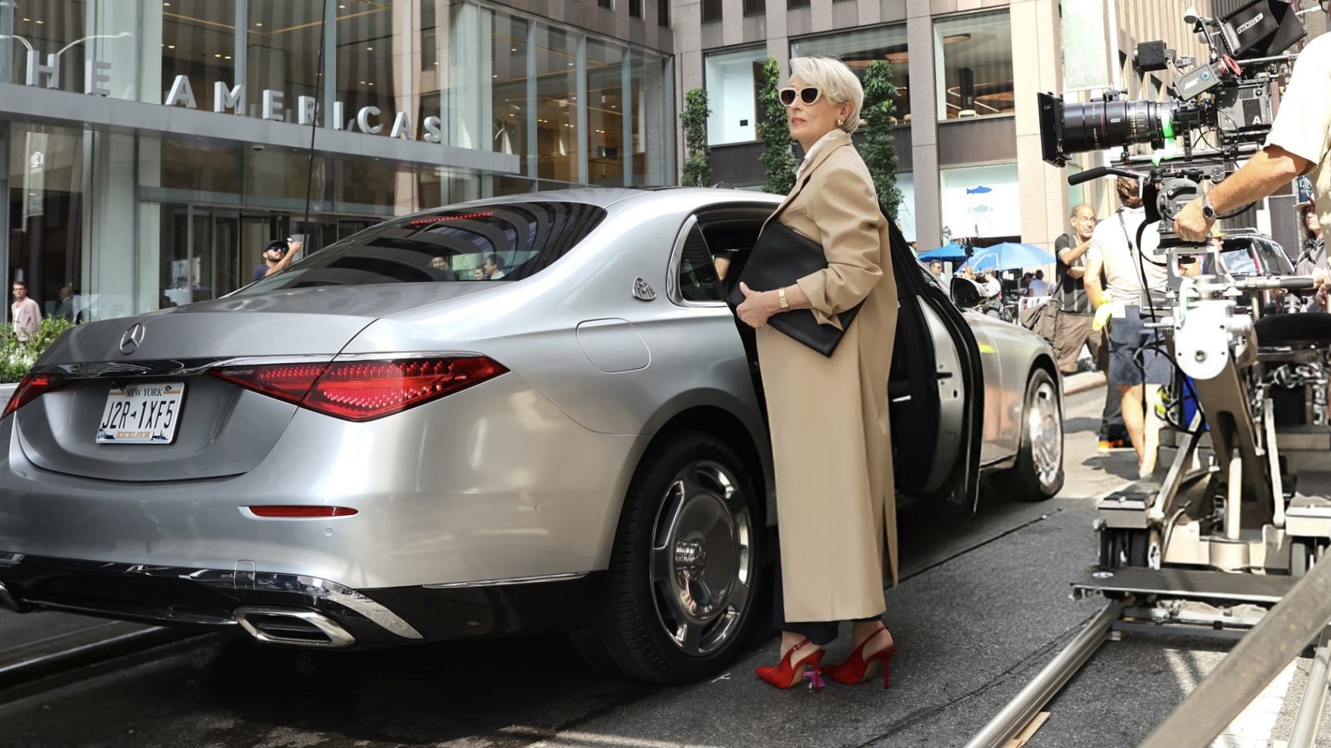 Plateau de tournage le 25 juillet 2025, New York (Sources: Facebook Merryl Streep Edits)