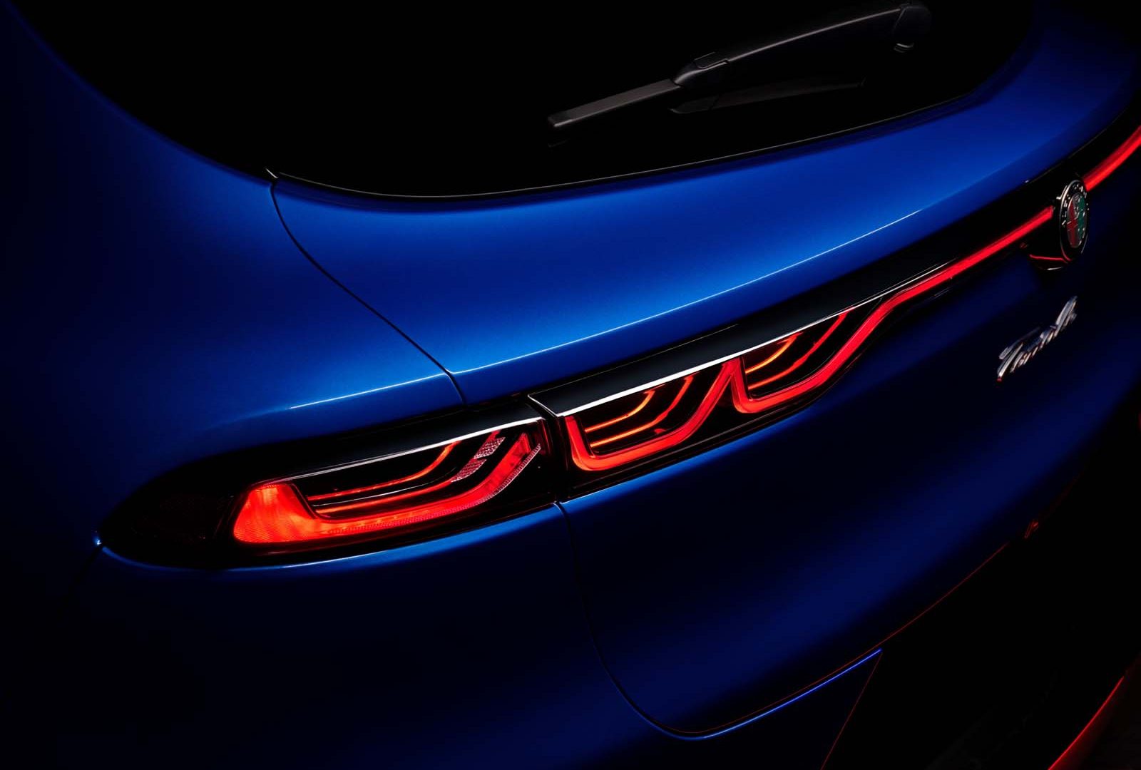 2023 Alfa Romeo Tonale European spec tail lights