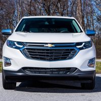 Equinox 2018 blanc, face avant complète | GM Canada Equinox 2018 blanc, face avant complète