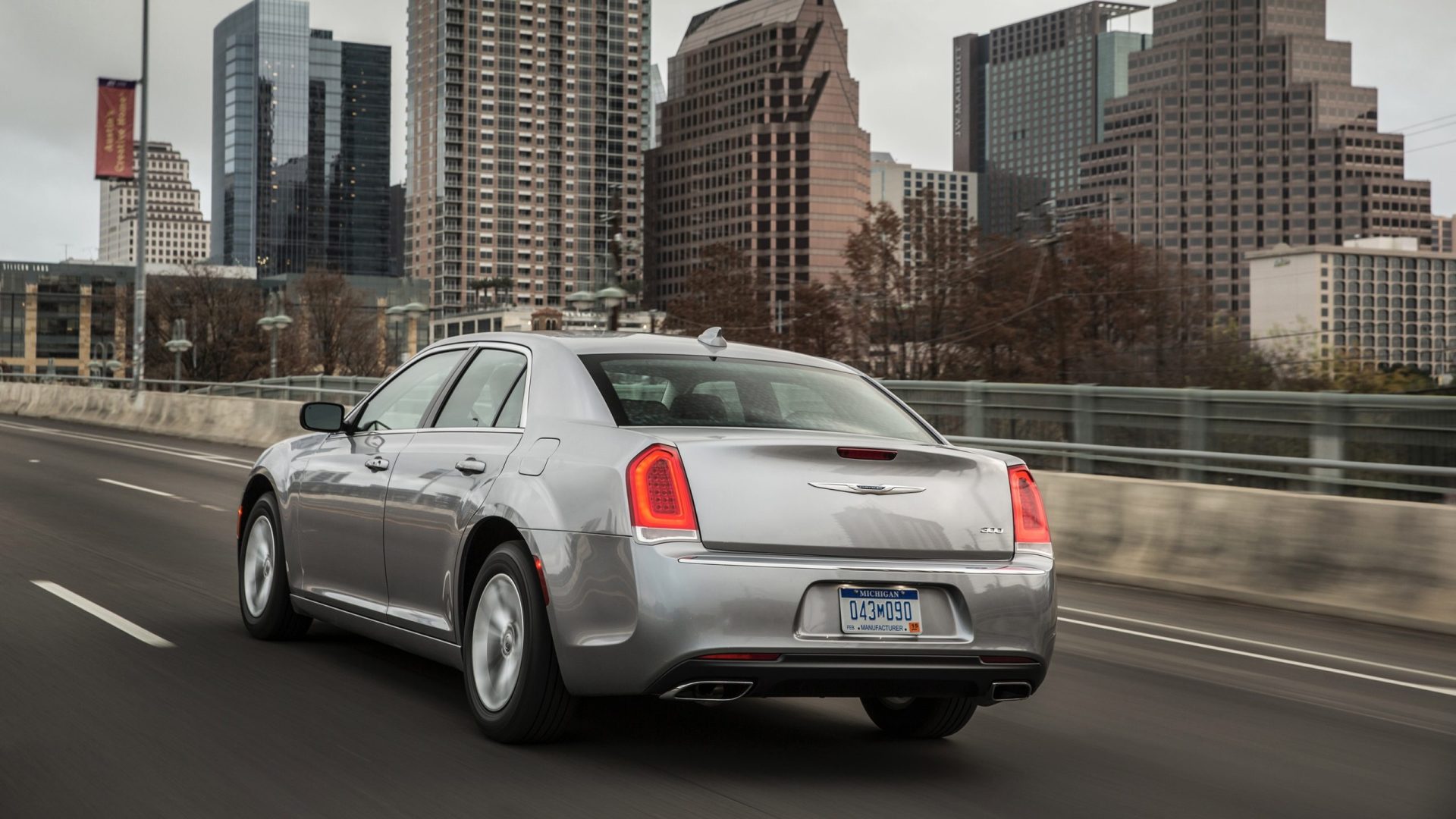 2017 Chrysler 300 Limited